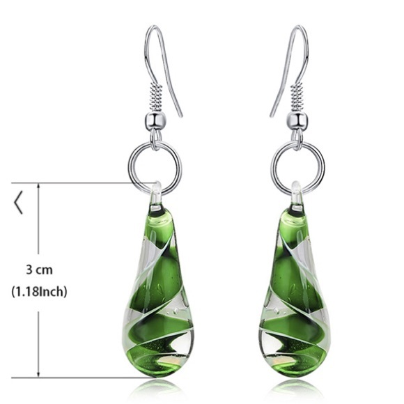 NEW! 💙 DEEP BLUE GLASS DROP EARRINGS - Picture 3 of 4